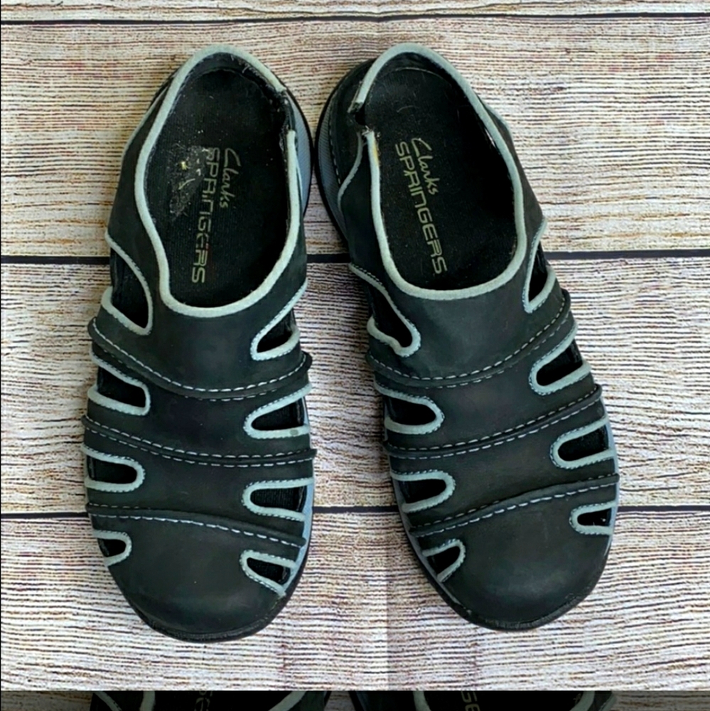 CLARKS SPRINGERS SANDALS LIKE NEW SIZE WOMENS 6
